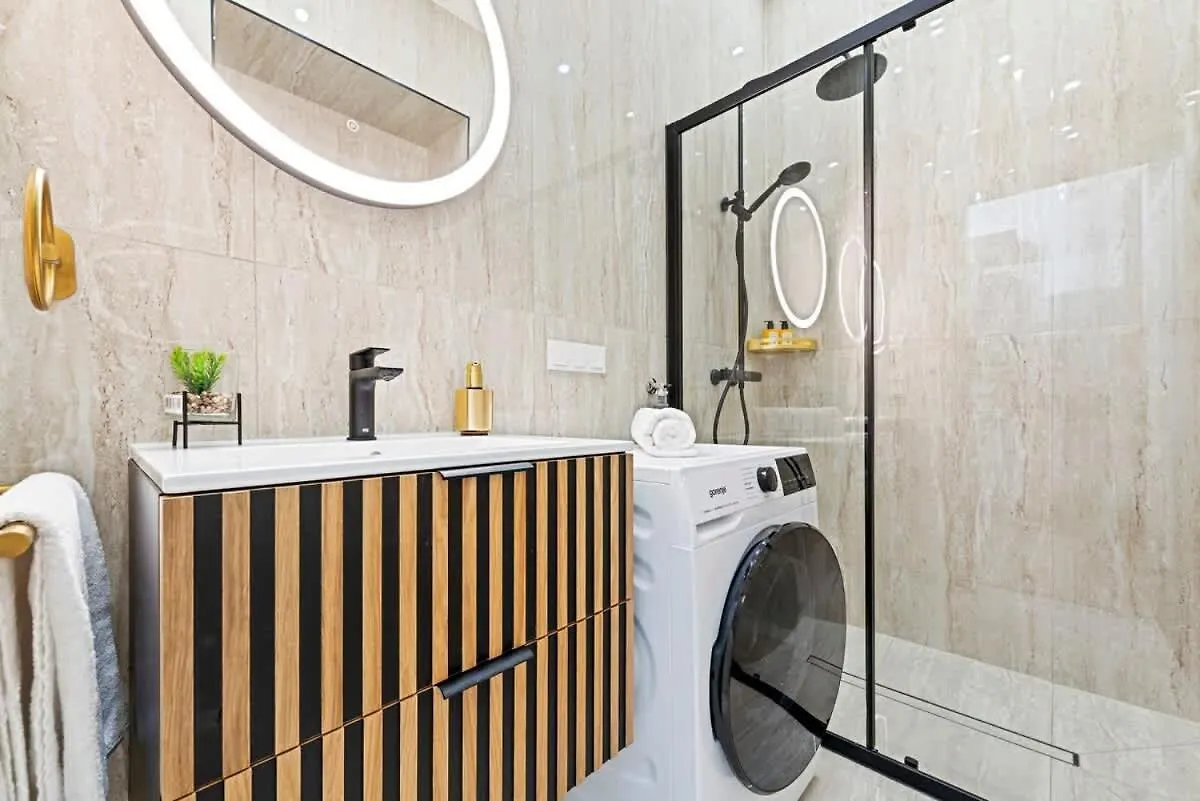 Stylish Studio Smart Tv 2 Beds Wiedeń